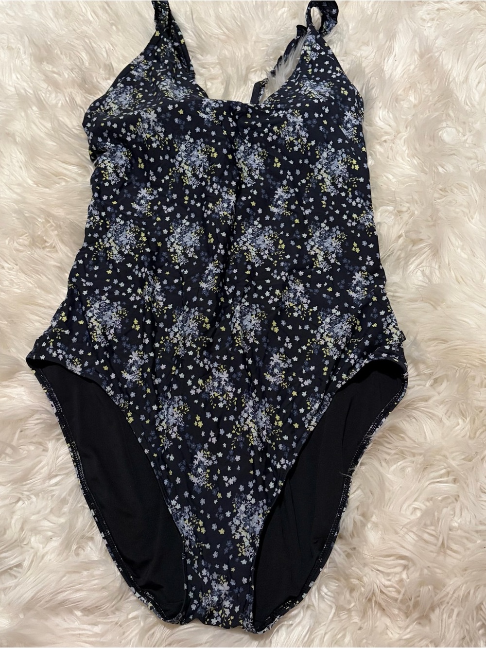 La Vien Rose one piece floral swimsuit, size XL